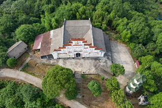 風(fēng)雨仙山廟
