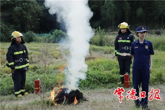金秋防火不馬虎，消防知識(shí)送田頭
