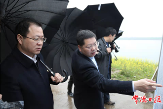 周振宇赴長(zhǎng)江“三口”和安鄉(xiāng)縣調(diào)研：夯實(shí)水安全基礎(chǔ) 做好產(chǎn)業(yè)發(fā)展和城鄉(xiāng)融合文章