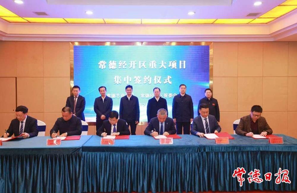 6bcd587f9cc94a34b4eca5623a48c0bd.jpg 6bcd587f9cc94a34b4eca5623a48c0bd.jpg