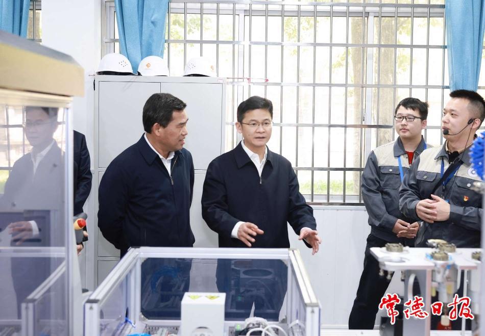 0de2919e4d7f4bca98d6141e76e141ac.jpeg 0de2919e4d7f4bca98d6141e76e141ac.jpeg