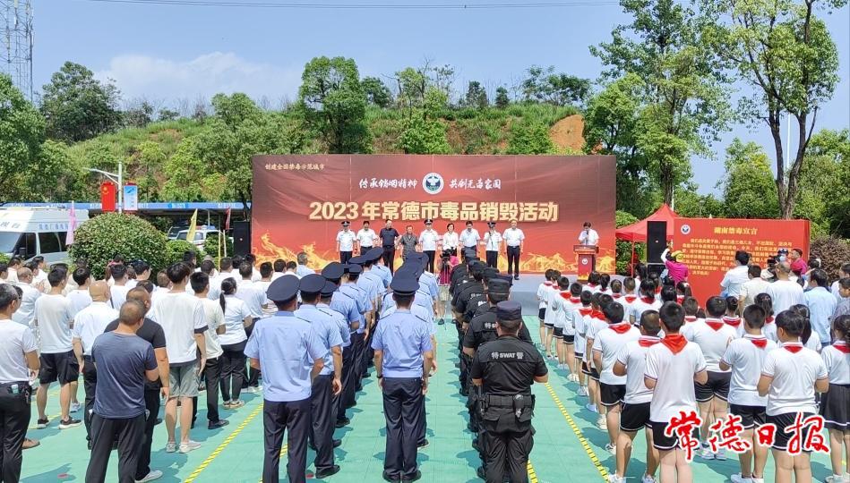 8c57827f9fd54da19bdb559b05566176.jpg 8c57827f9fd54da19bdb559b05566176.jpg