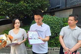 【文化】2023年常德市城區(qū)首封清華大學(xué)錄取通知書送達(dá)