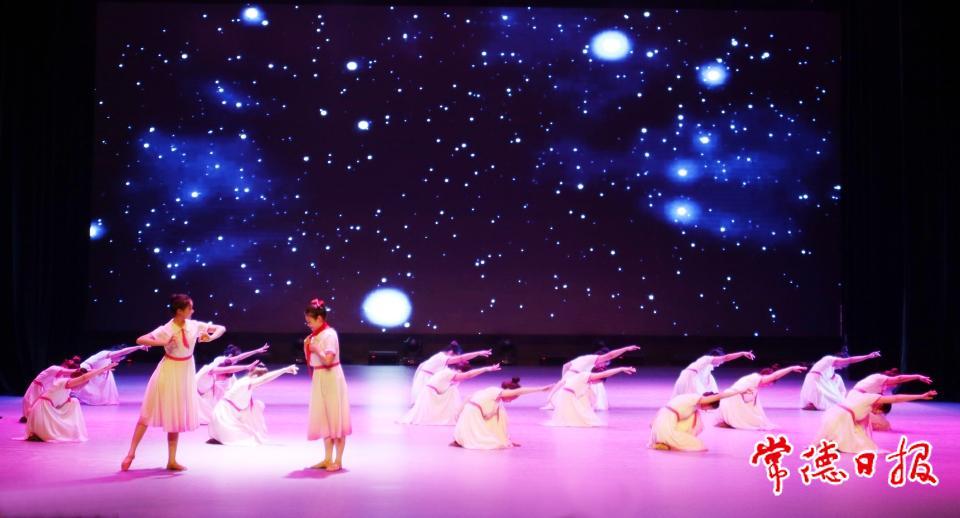 3f83d980d8da46ae95b70a05a9d5de04.jpg 3f83d980d8da46ae95b70a05a9d5de04.jpg