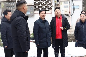 市領(lǐng)導(dǎo)帶隊(duì)赴駐點(diǎn)街道指導(dǎo)低溫雨雪冰凍天氣防范應(yīng)對(duì)工作
