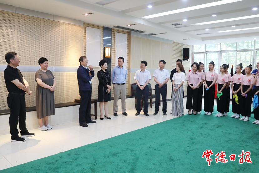 f760751c02644f81b1f34e977cacbf8a.jpg f760751c02644f81b1f34e977cacbf8a.jpg