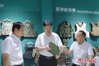 羅毅君在臨澧縣調(diào)研：牢記囑托勇?lián)姑?全力推動(dòng)縣域經(jīng)濟(jì)高質(zhì)量發(fā)展